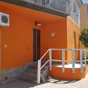 Bed & Breakfast Le Peonie, Badesi